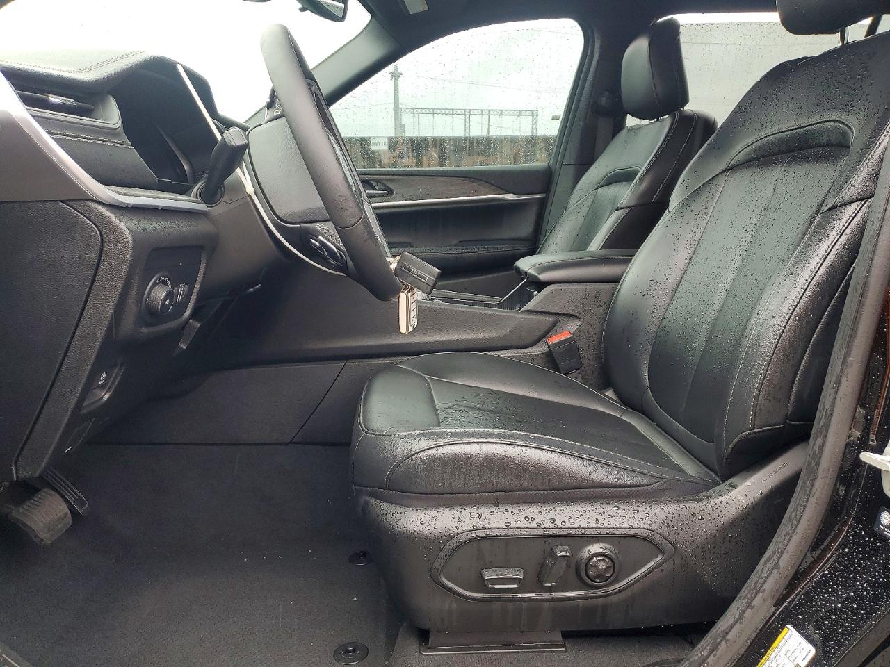2024 JEEP GRAND CHEROKEE L LIMITED photo 7