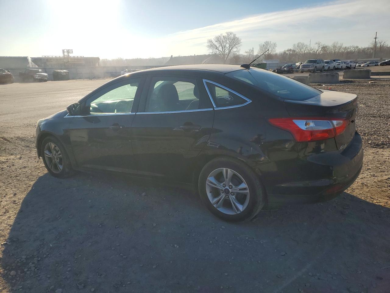 2013 FORD FOCUS SE photo 4