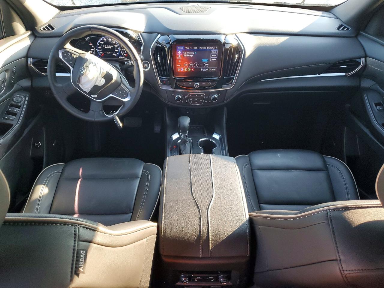 2023 CHEVROLET TRAVERSE PREMIER photo 15