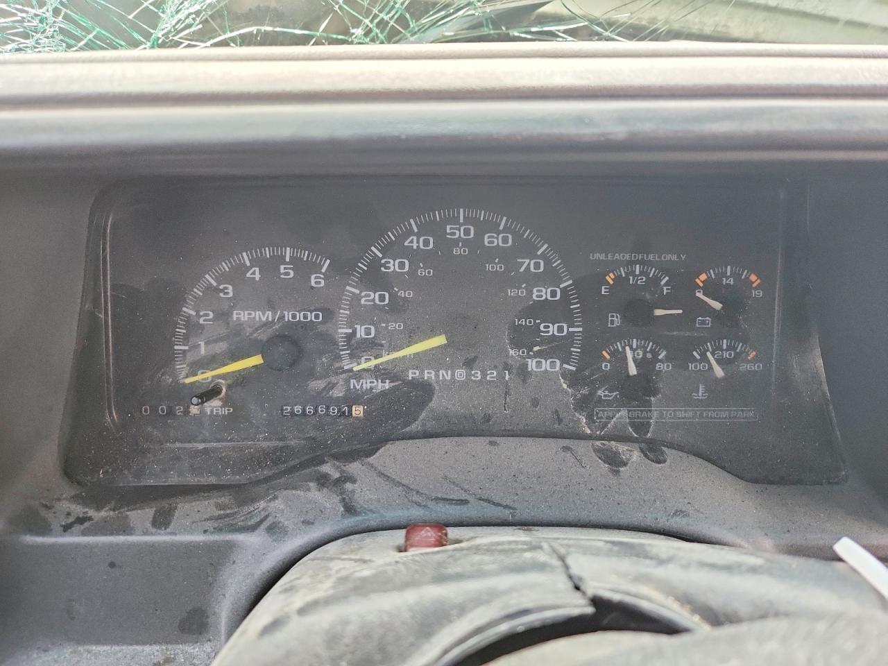 1998 CHEVROLET GMT-400 C3500 photo 25