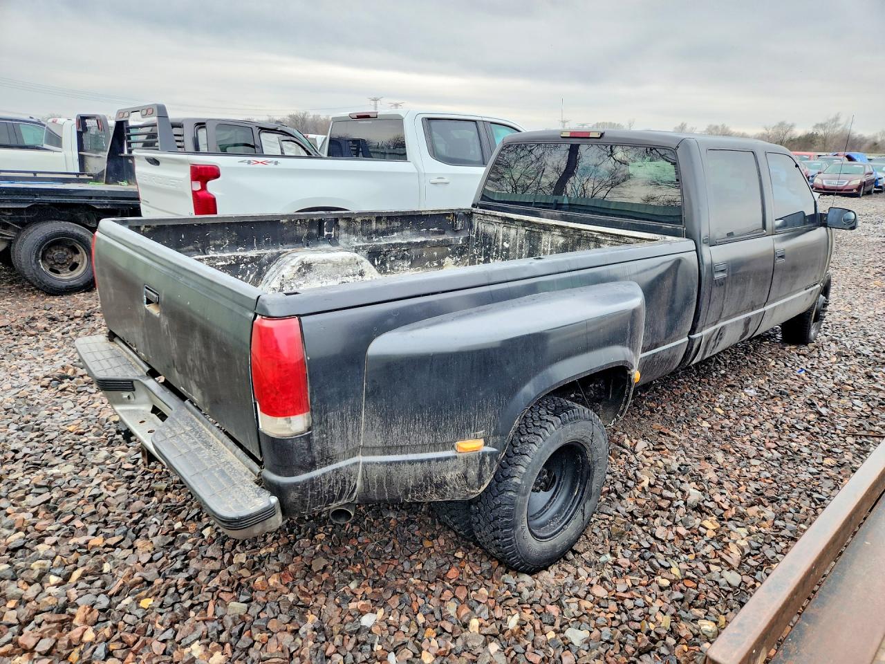 1998 CHEVROLET GMT-400 C3500 photo 7