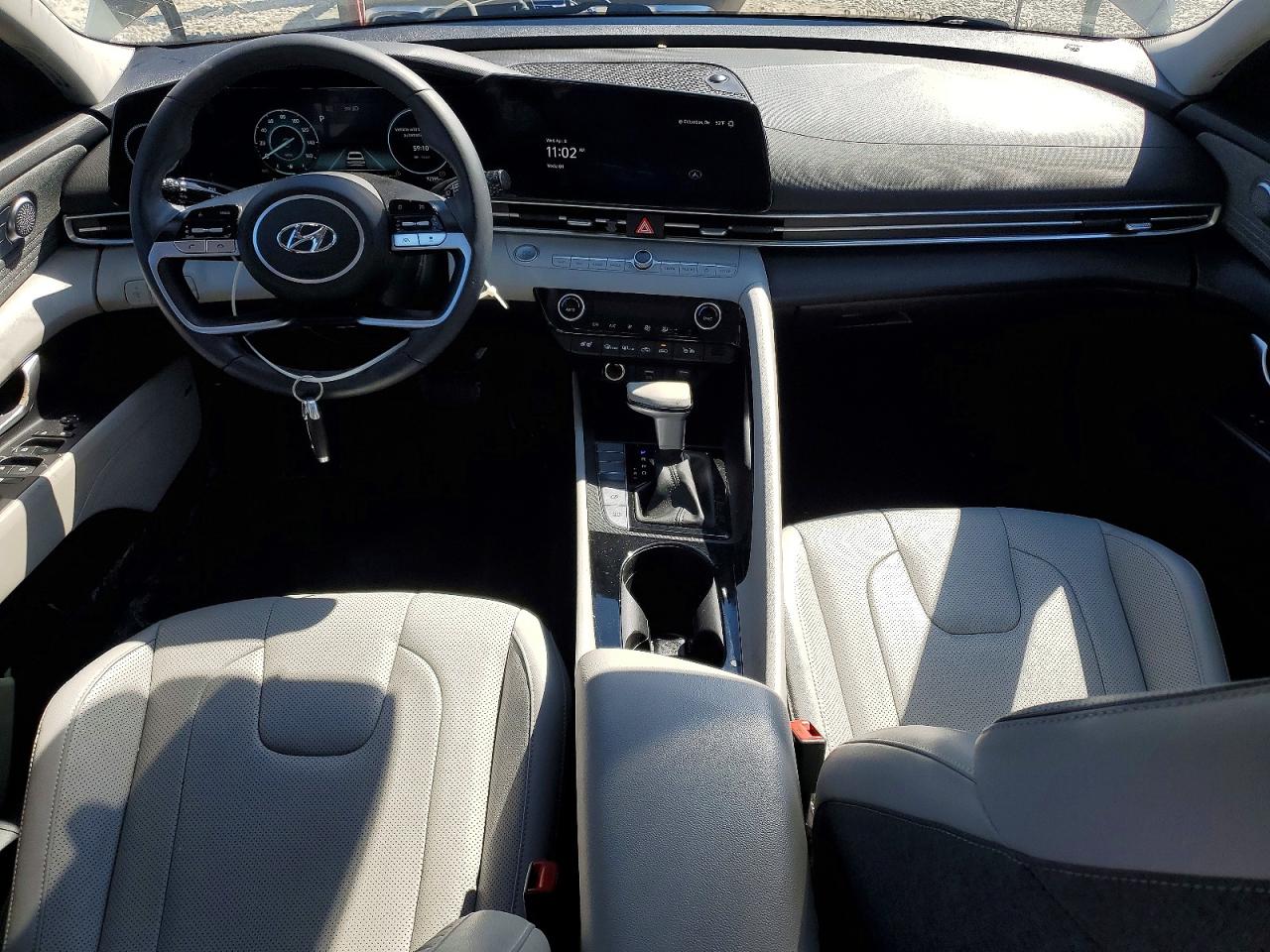2023 HYUNDAI ELANTRA LIMITED photo 15