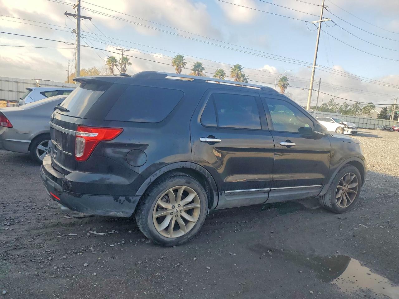 2014 FORD EXPLORER XLT photo 5