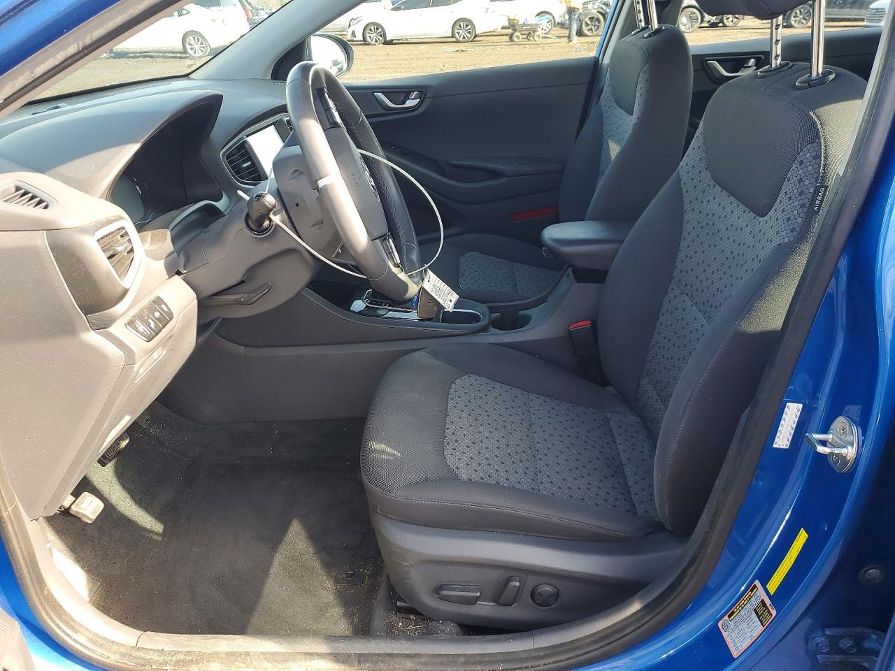 2017 HYUNDAI IONIQ SEL photo 7