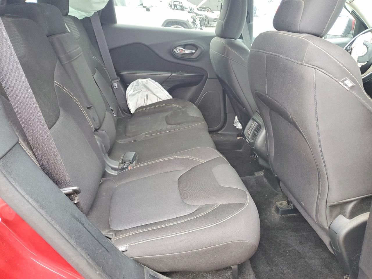 2015 JEEP CHEROKEE photo 21