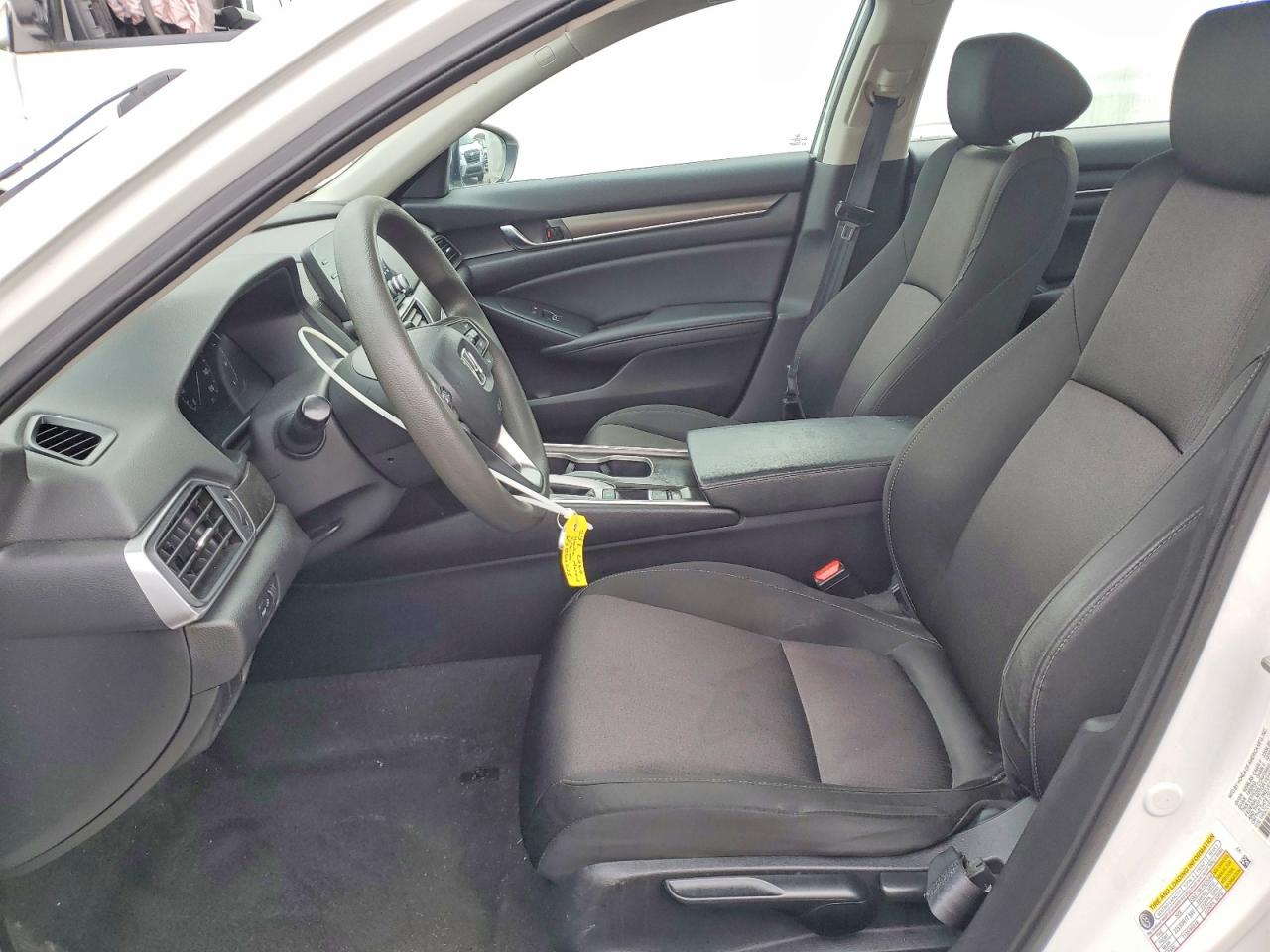 2020 HONDA ACCORD LX photo 7