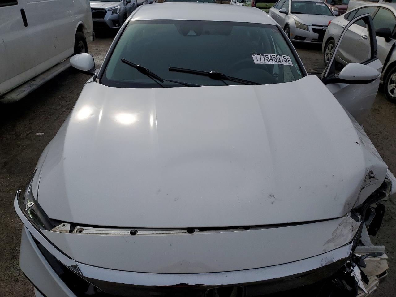 2020 HONDA ACCORD LX photo 11