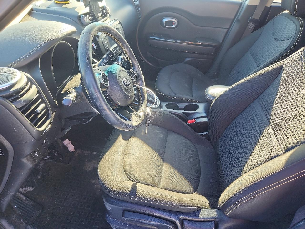 2015 KIA SOUL + photo 7