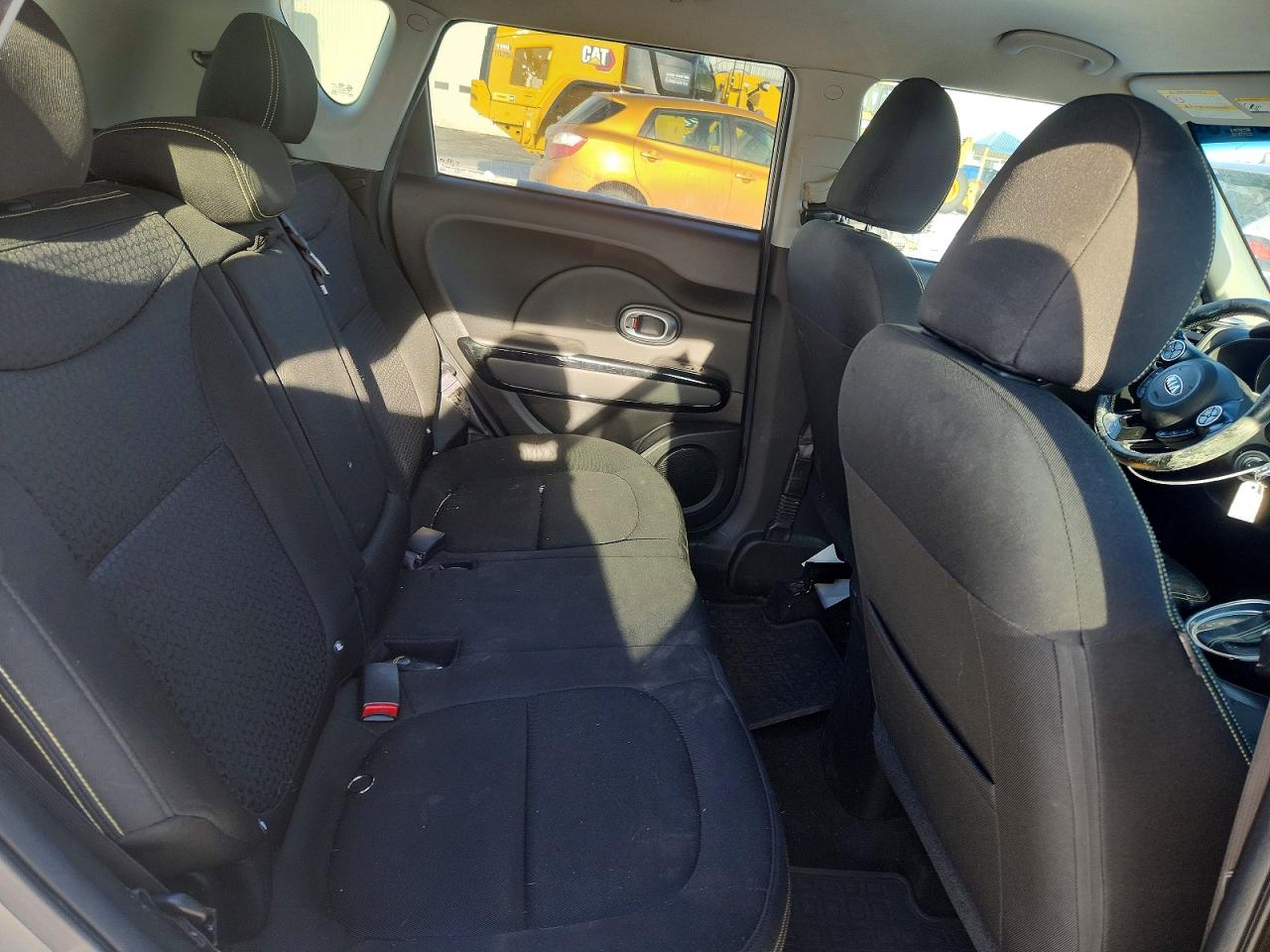 2015 KIA SOUL + photo 10