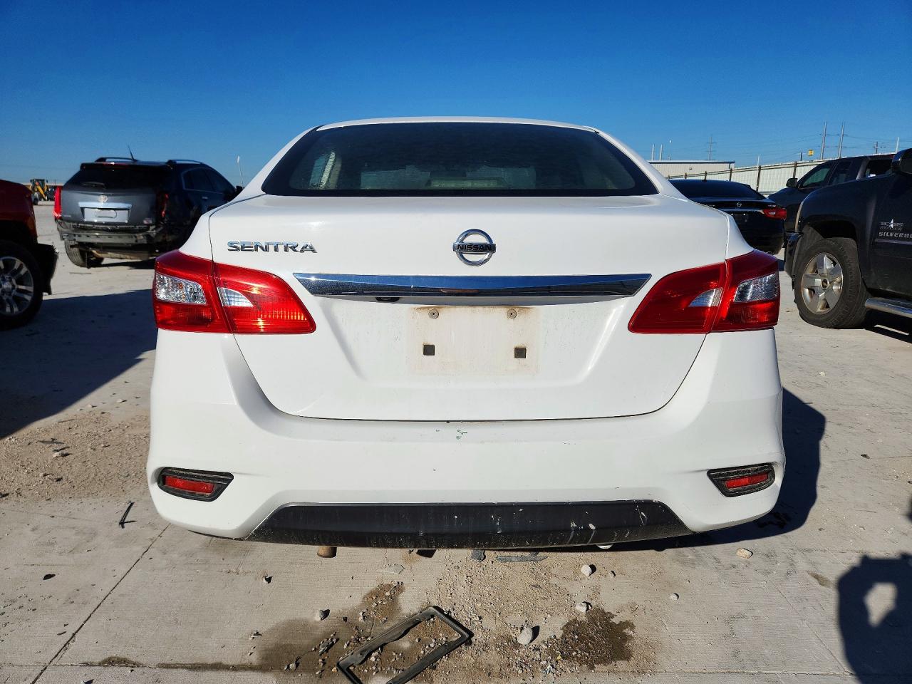 2018 NISSAN SENTRA S photo 16