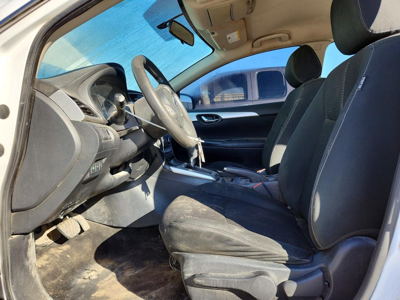2018 NISSAN SENTRA S photo 19