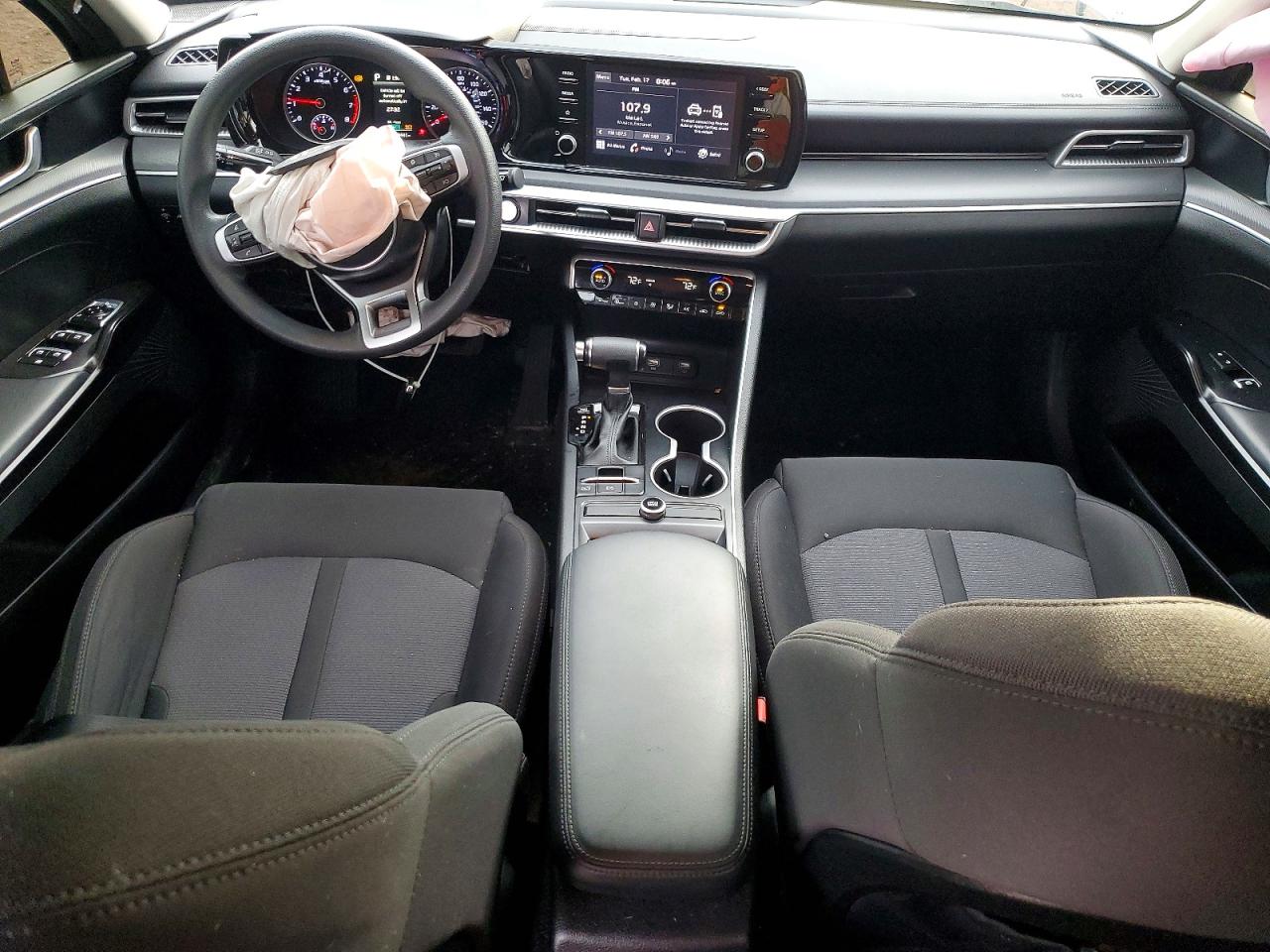 2023 KIA K5 LXS photo 8