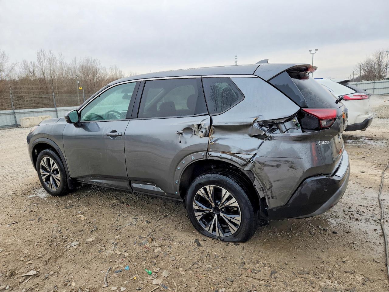 2023 NISSAN ROGUE SV photo 3