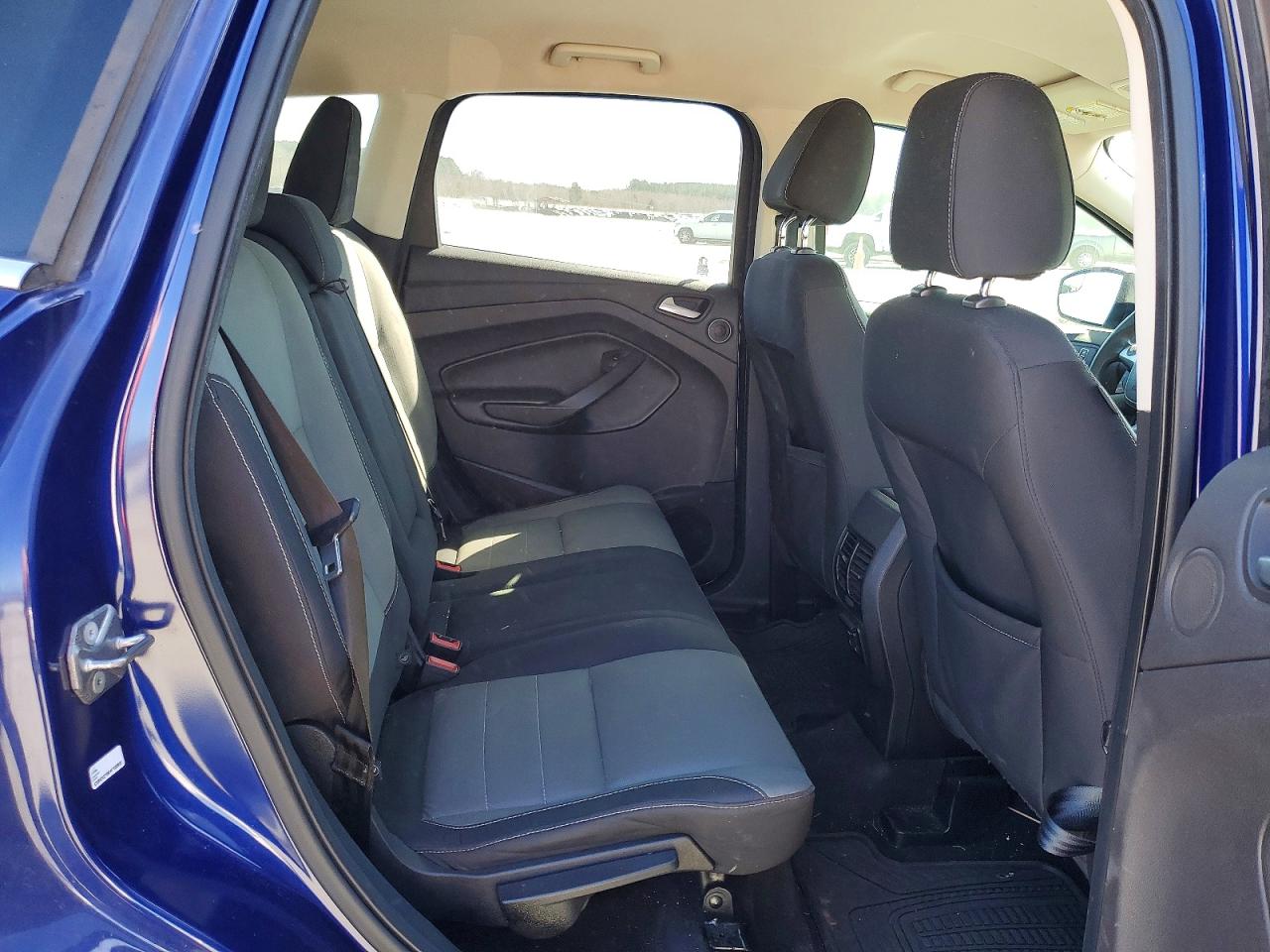 2016 FORD ESCAPE SE photo 19