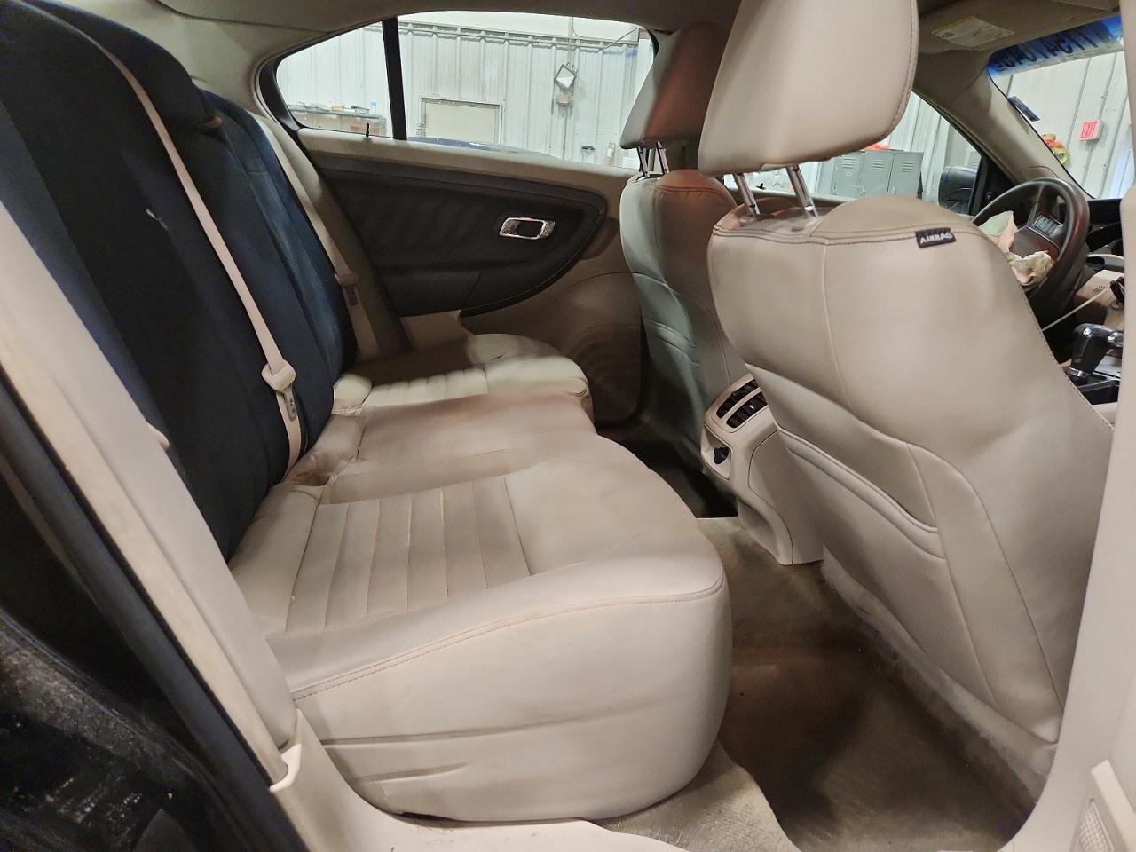 2012 FORD TAURUS SE photo 19