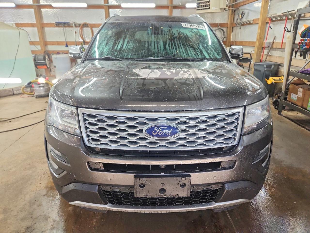 2016 FORD EXPLORER PLATINUM photo 9