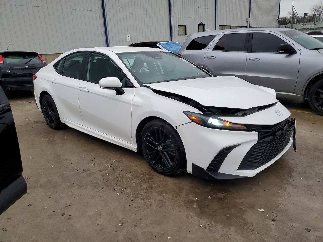 2025 TOYOTA CAMRY SE photo 10