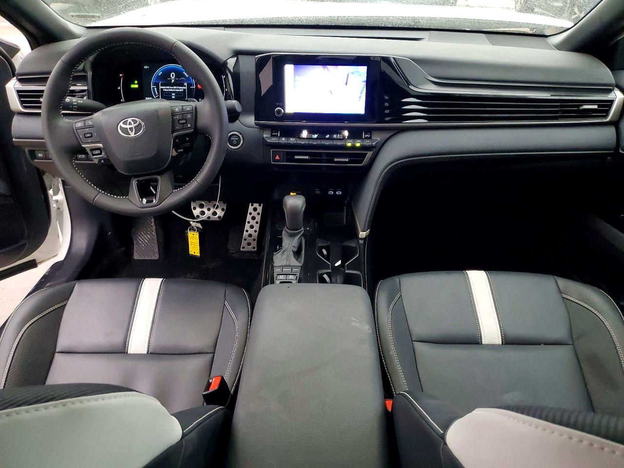 2025 TOYOTA CAMRY SE photo 22