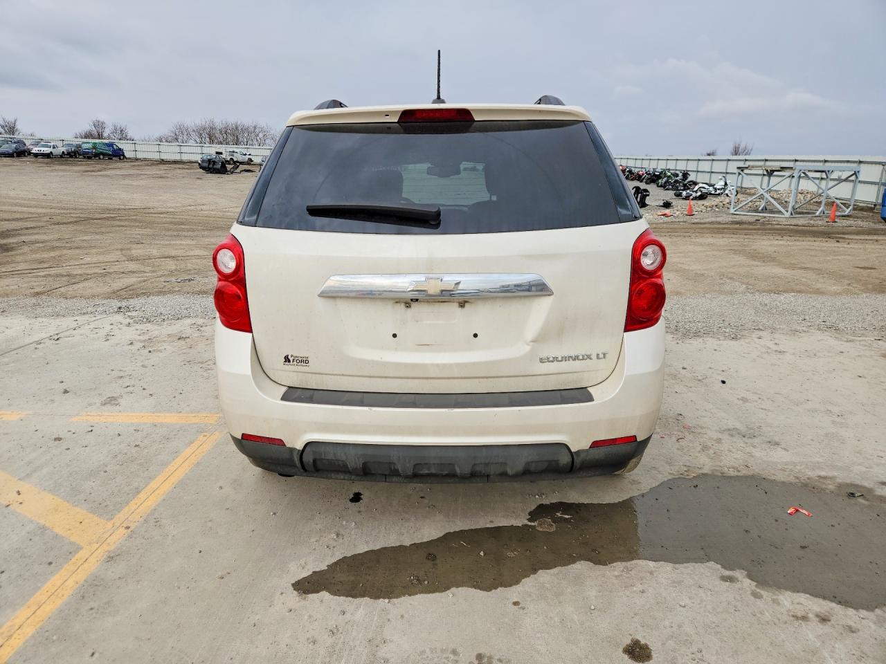 2015 CHEVROLET EQUINOX LT photo 16