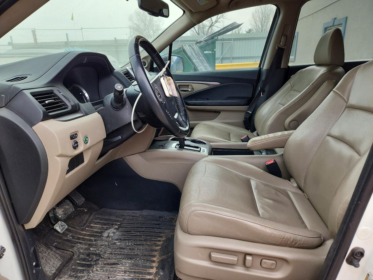 2016 HONDA PILOT EXL photo 19