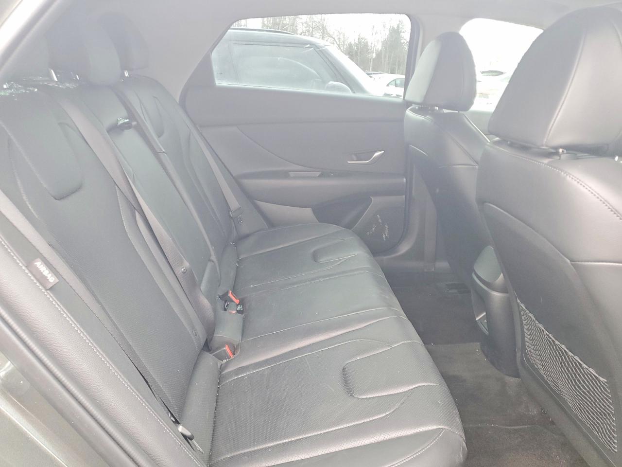 2024 HYUNDAI ELANTRA LUXURY photo 10