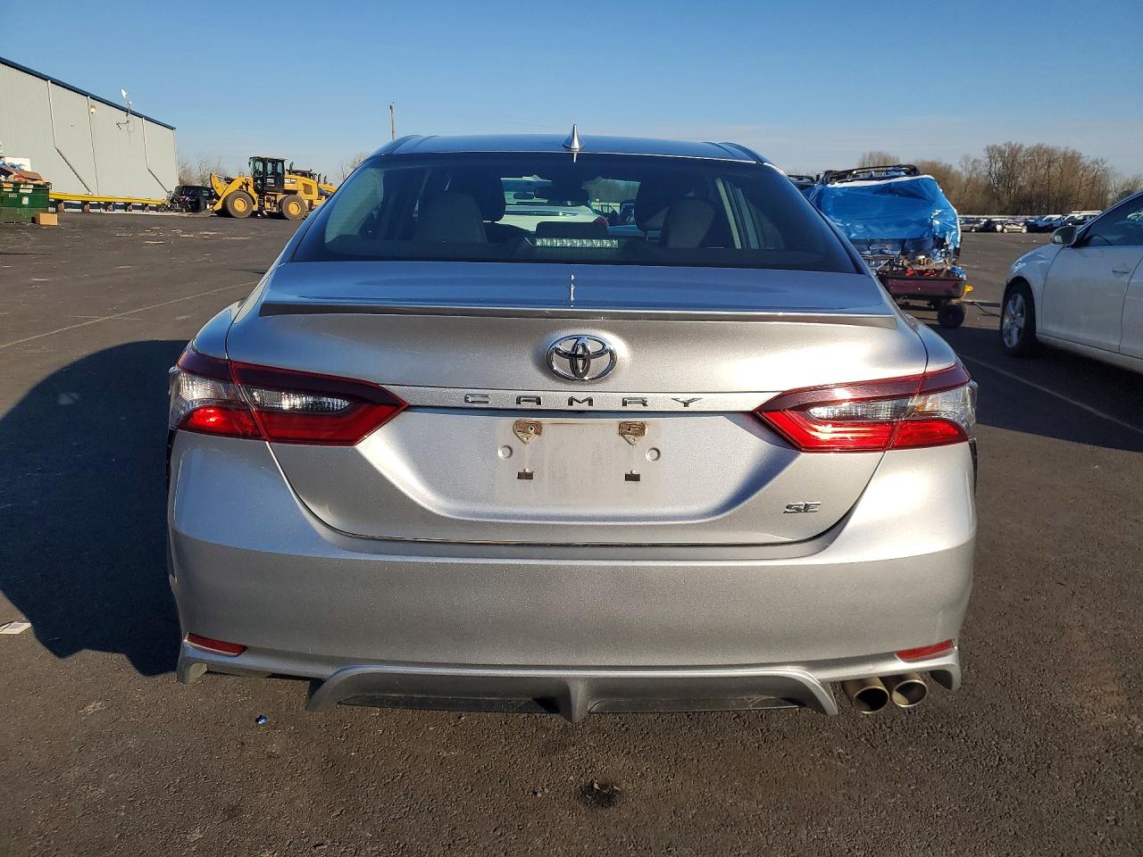 2022 TOYOTA CAMRY SE photo 11