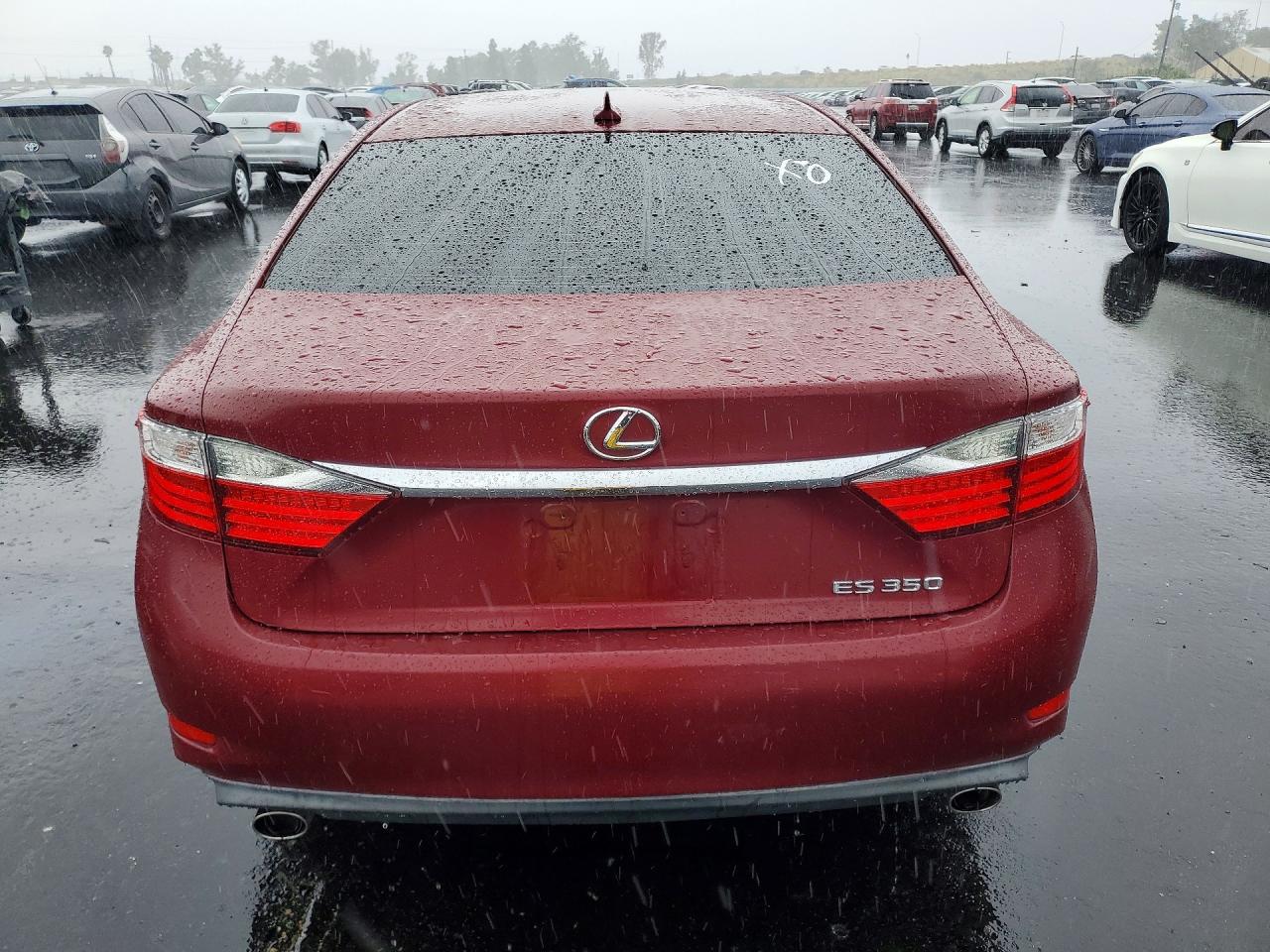 2013 LEXUS ES 350 photo 16