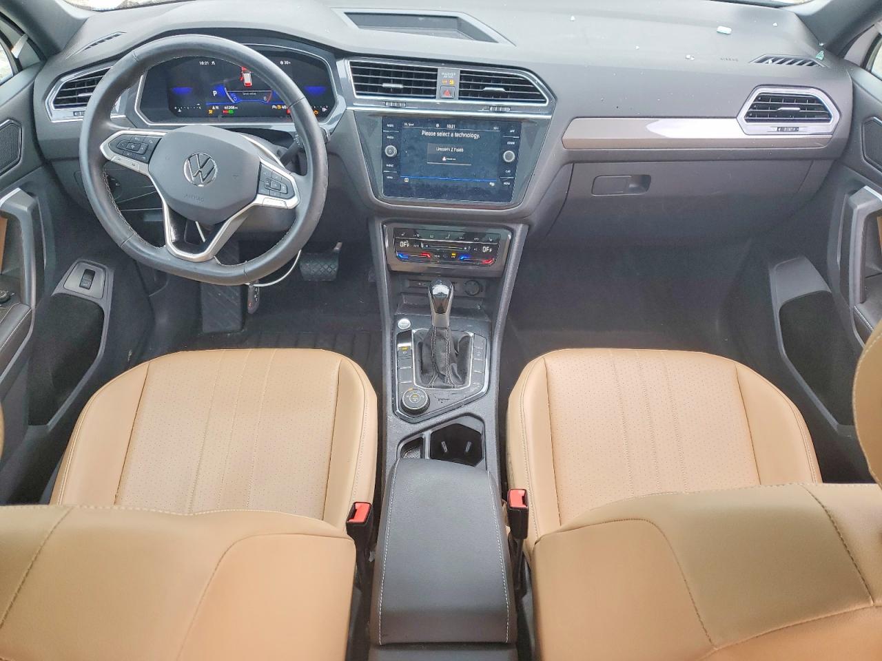 2024 VOLKSWAGEN TIGUAN SE photo 15