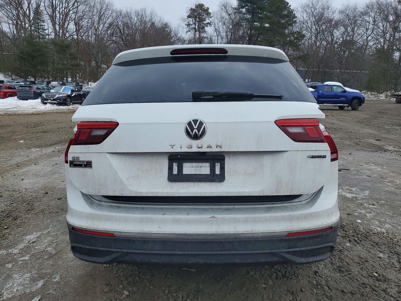 2024 VOLKSWAGEN TIGUAN SE photo 11