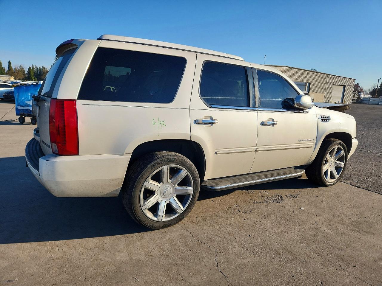 2007 CADILLAC ESCALADE LUXURY photo 5