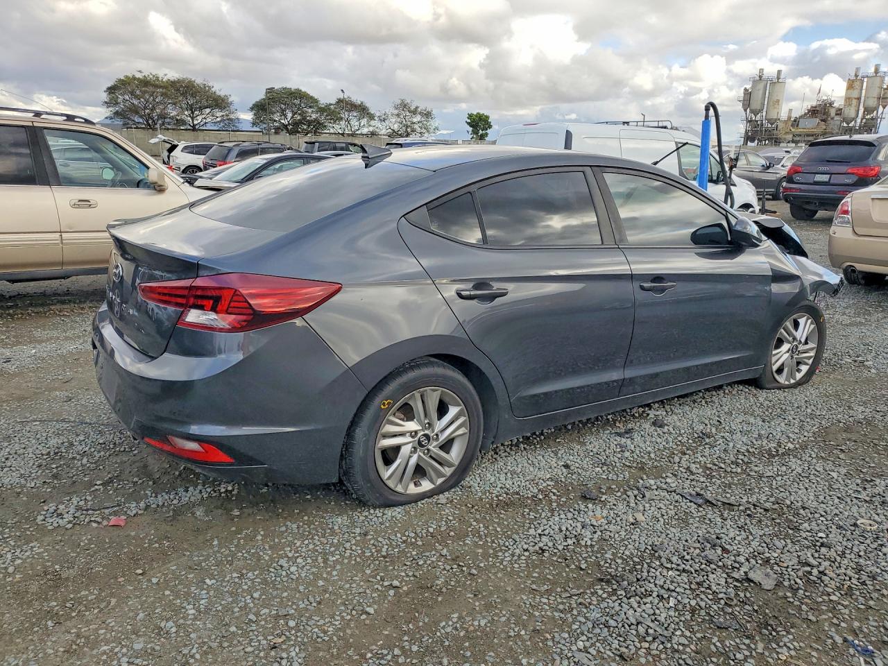 2020 HYUNDAI ELANTRA SEL photo 5