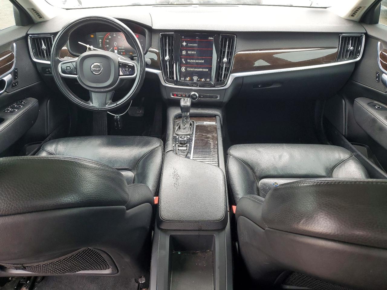 2018 VOLVO S90 T5 MOMENTUM photo 15