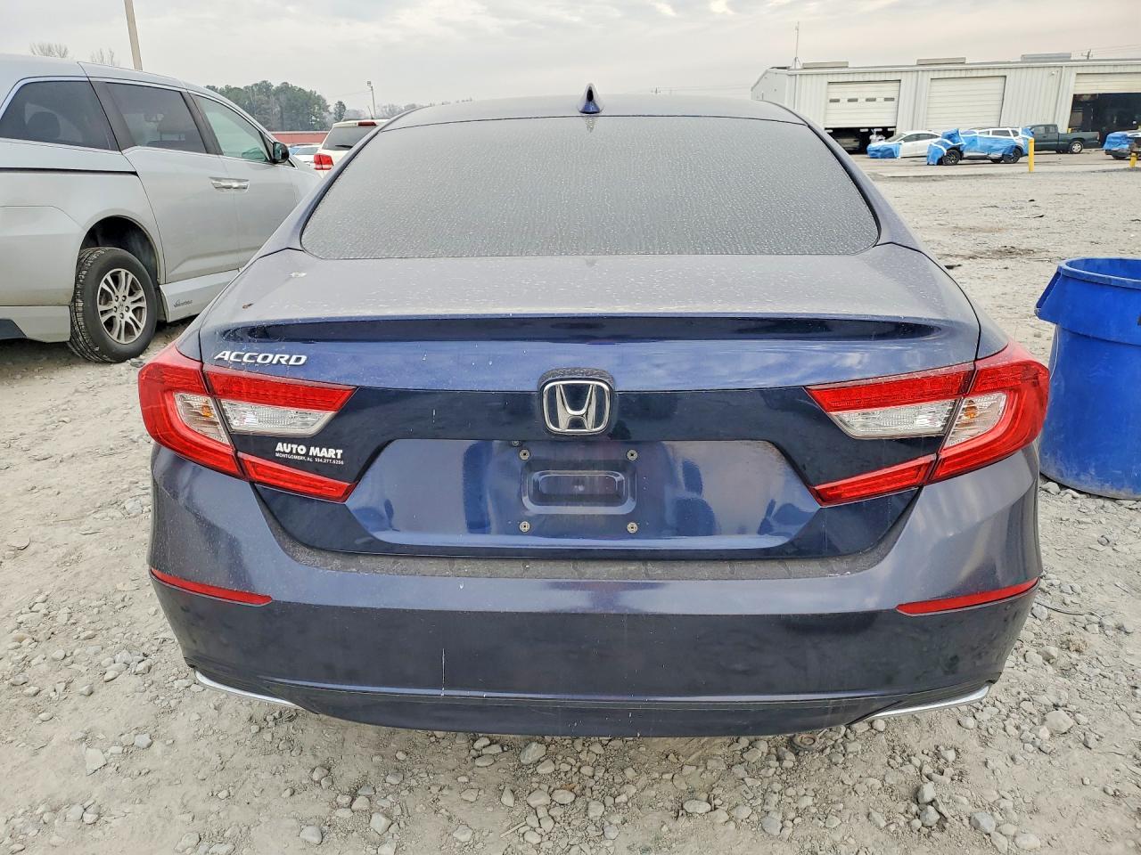 2020 HONDA ACCORD LX photo 16