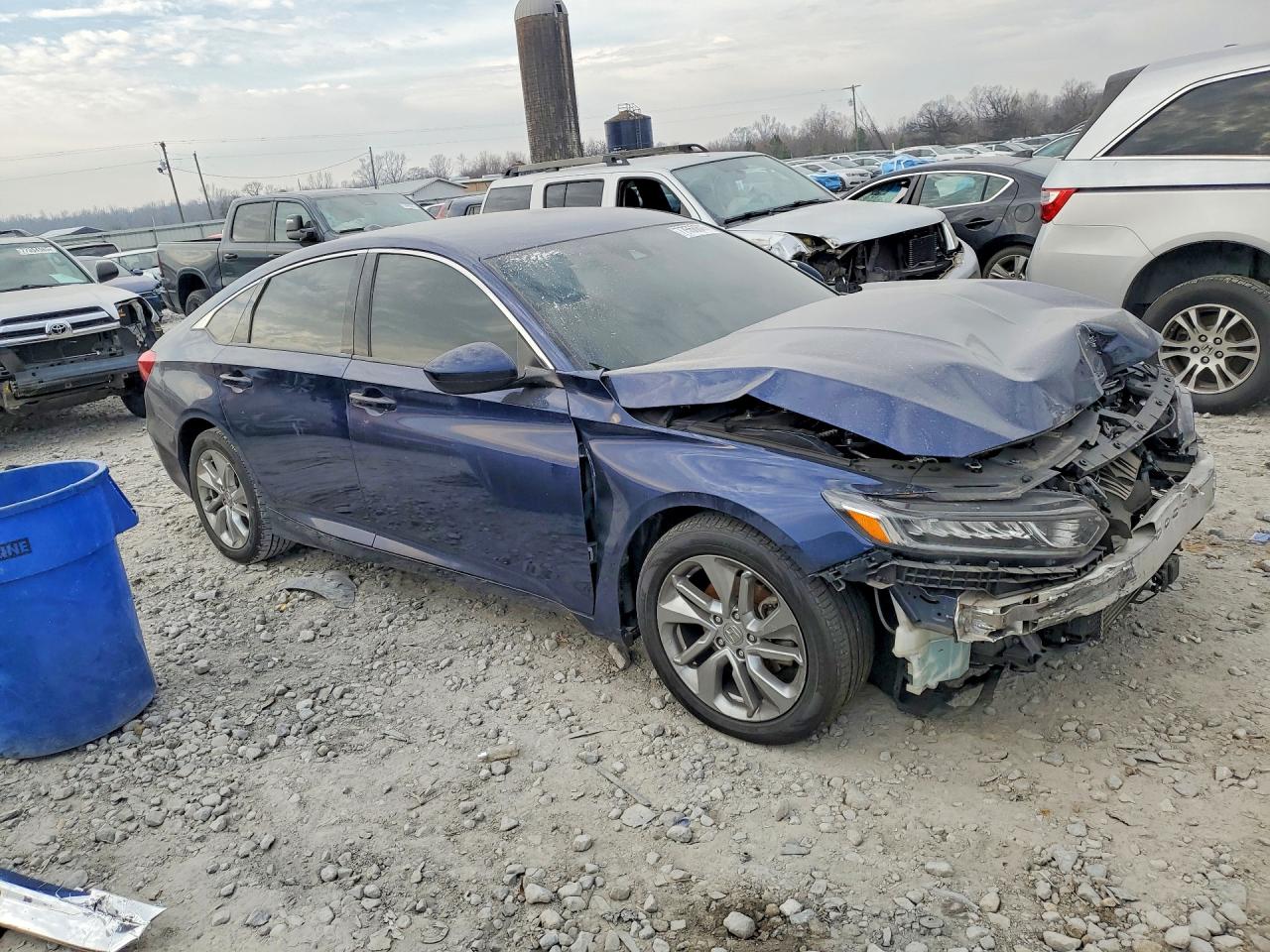 2020 HONDA ACCORD LX photo 10