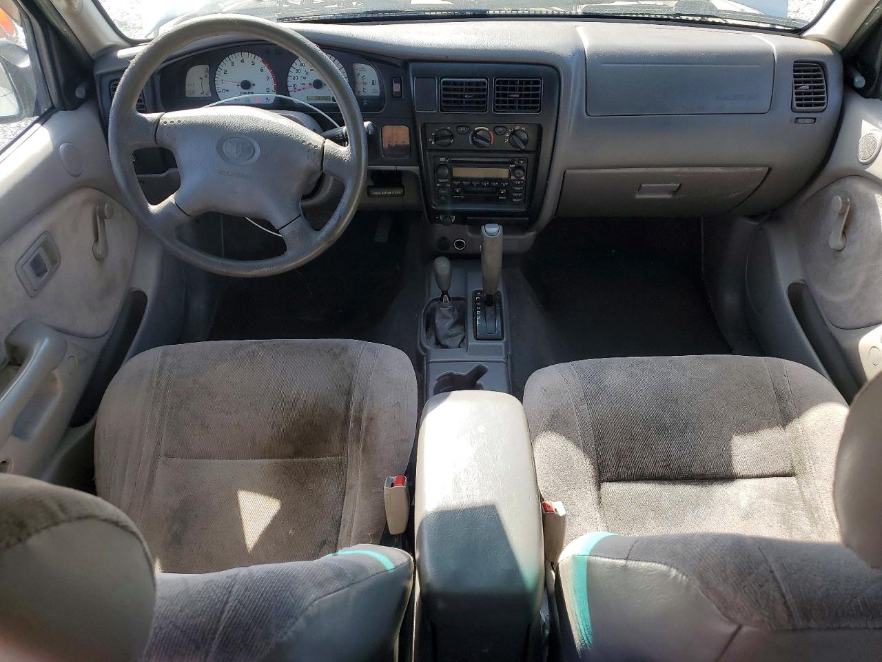2002 TOYOTA TACOMA DOUBLE CAB photo 8