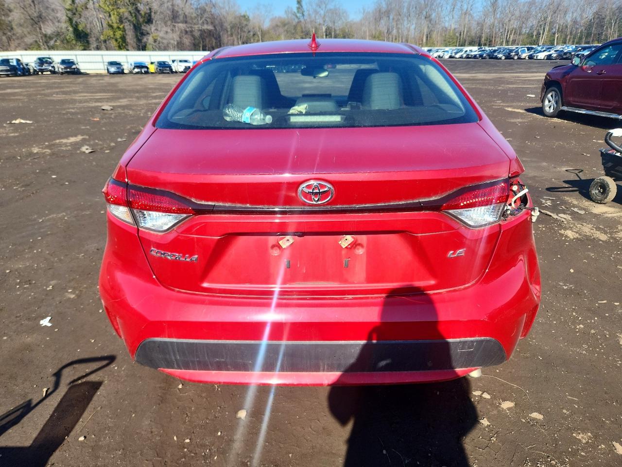 2020 TOYOTA COROLLA LE photo 11
