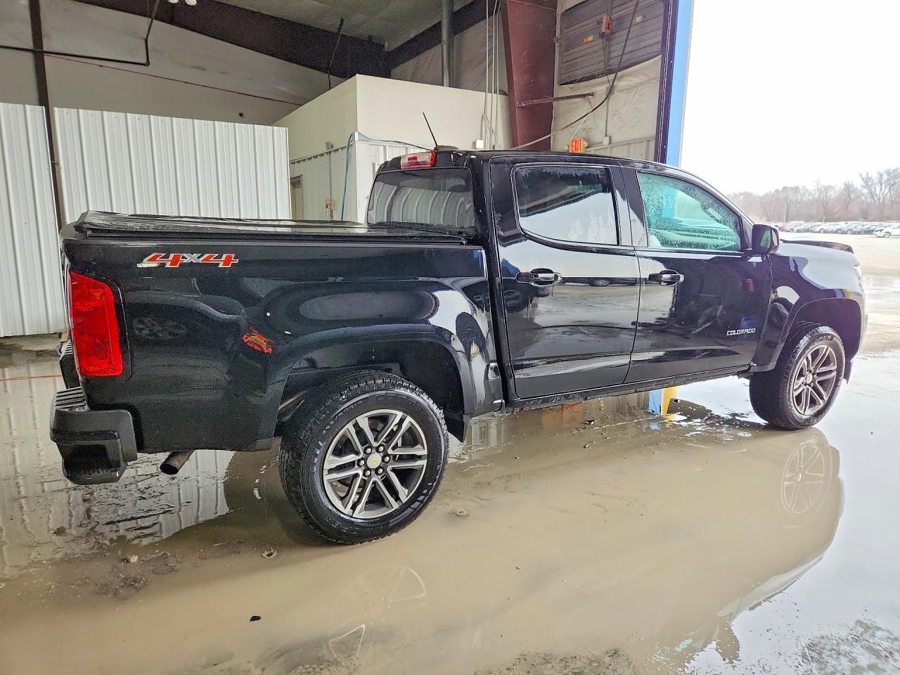 2019 CHEVROLET COLORADO photo 3
