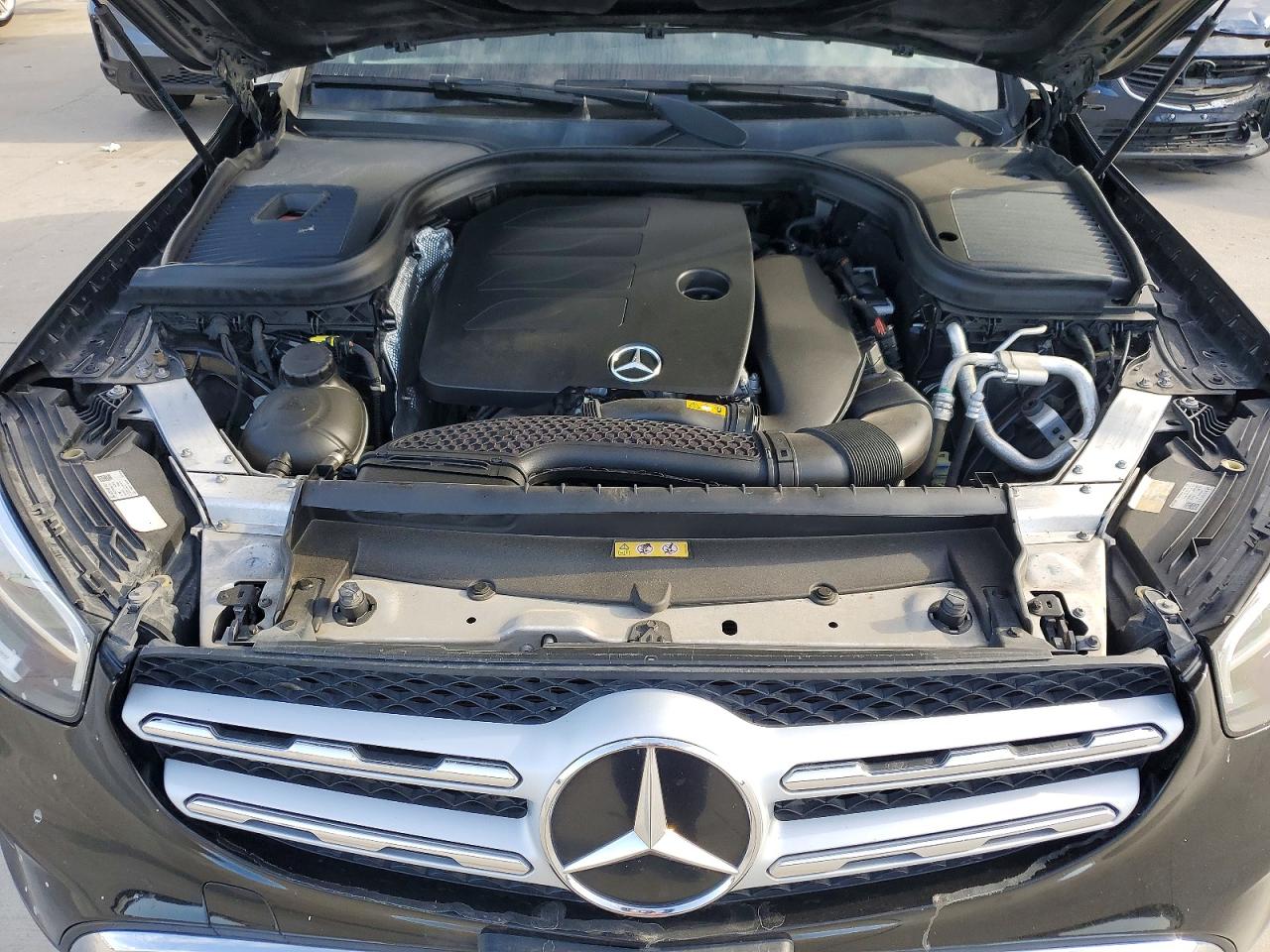 2020 MERCEDES-BENZ GLC 300 photo 23