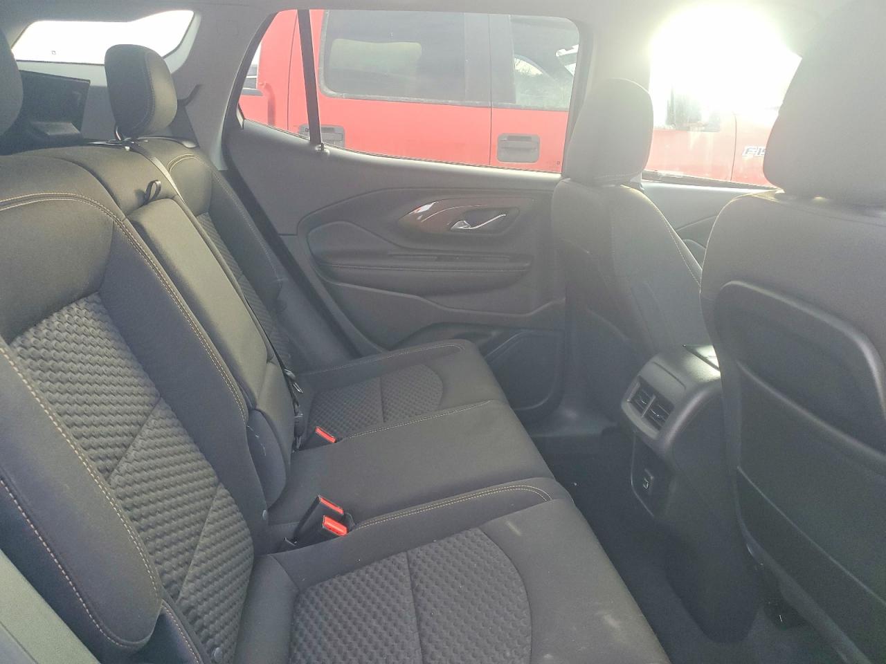2020 GMC TERRAIN SLE photo 11
