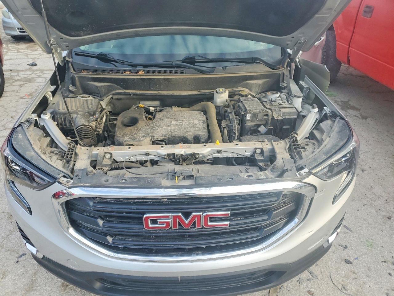 2020 GMC TERRAIN SLE photo 12