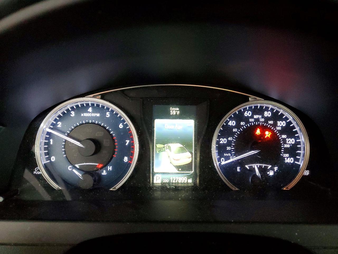 2016 TOYOTA CAMRY LE photo 17