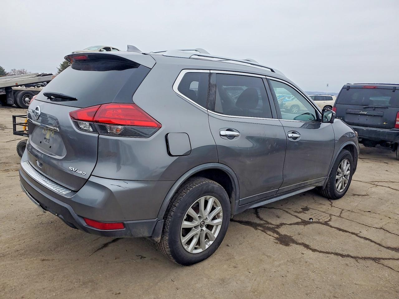 2017 NISSAN ROGUE S photo 5