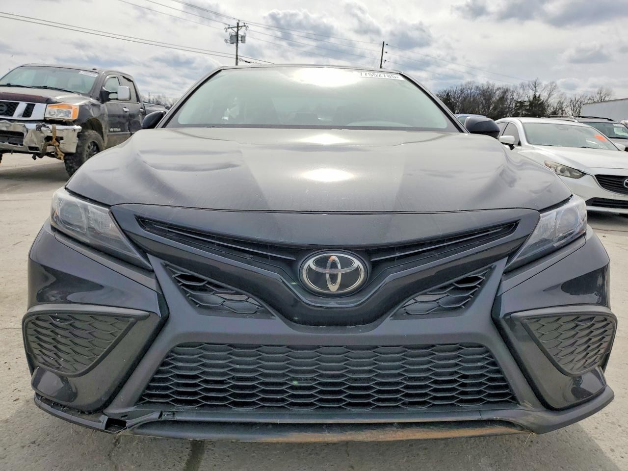 2021 TOYOTA CAMRY SE NIGHT SHADE photo 5