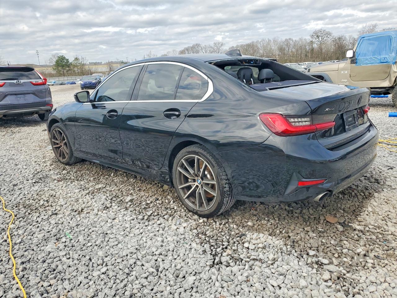 2020 BMW 330XI photo 2
