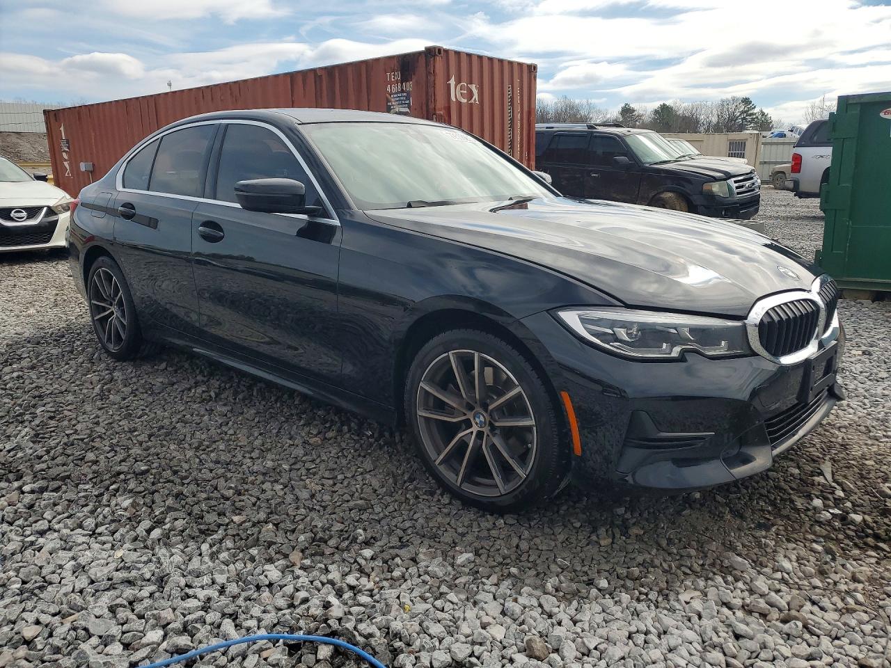 2020 BMW 330XI photo 4