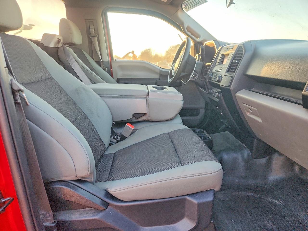 2019 FORD F150 photo 10