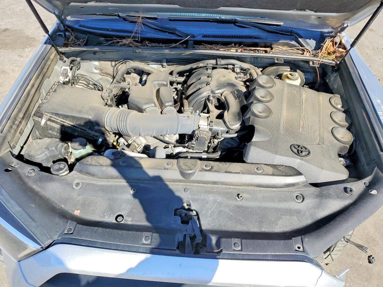 2022 TOYOTA 4RUNNER SR5 photo 12