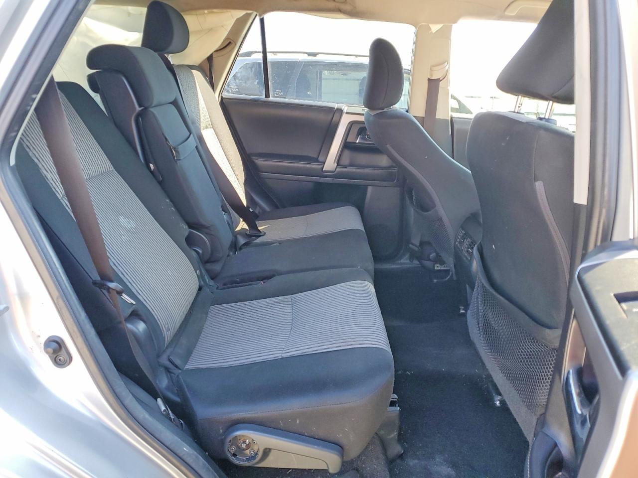 2022 TOYOTA 4RUNNER SR5 photo 11
