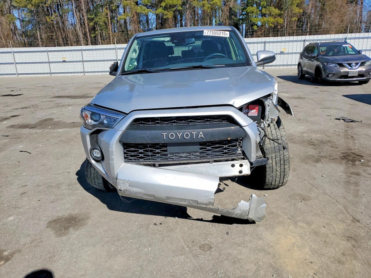 2022 TOYOTA 4RUNNER SR5 photo 5