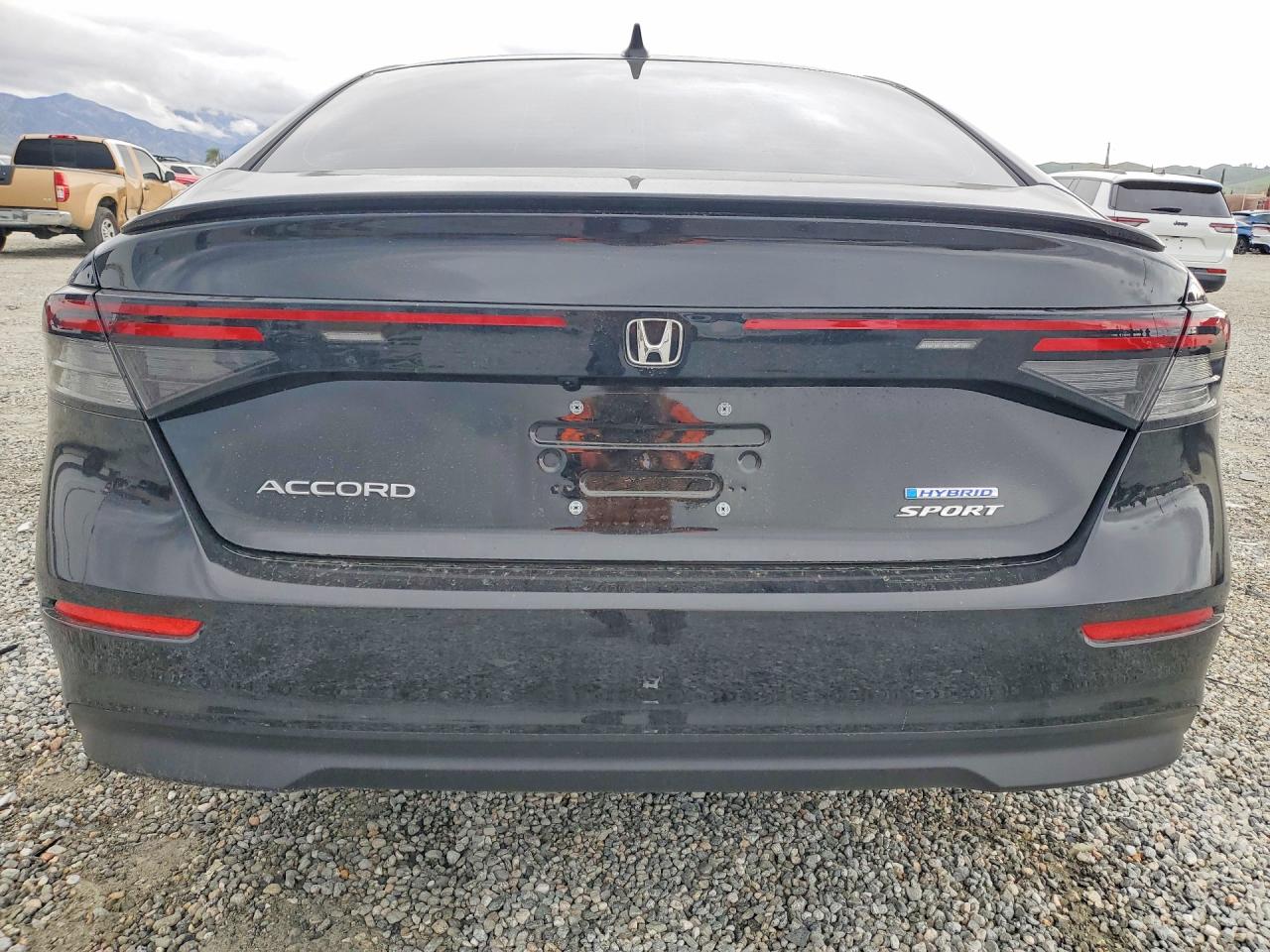 2025 HONDA ACCORD HYBRID SPORT photo 16